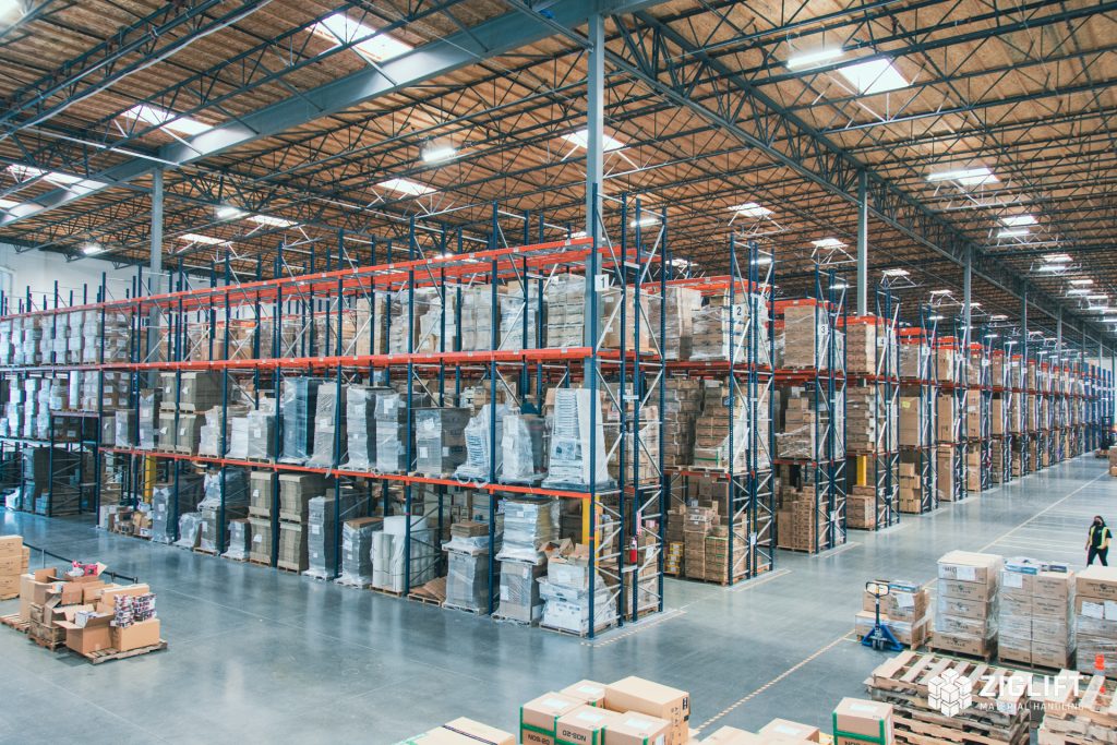 Rows of industrial pallet racks loaded with pallets in a Columbus warehouse